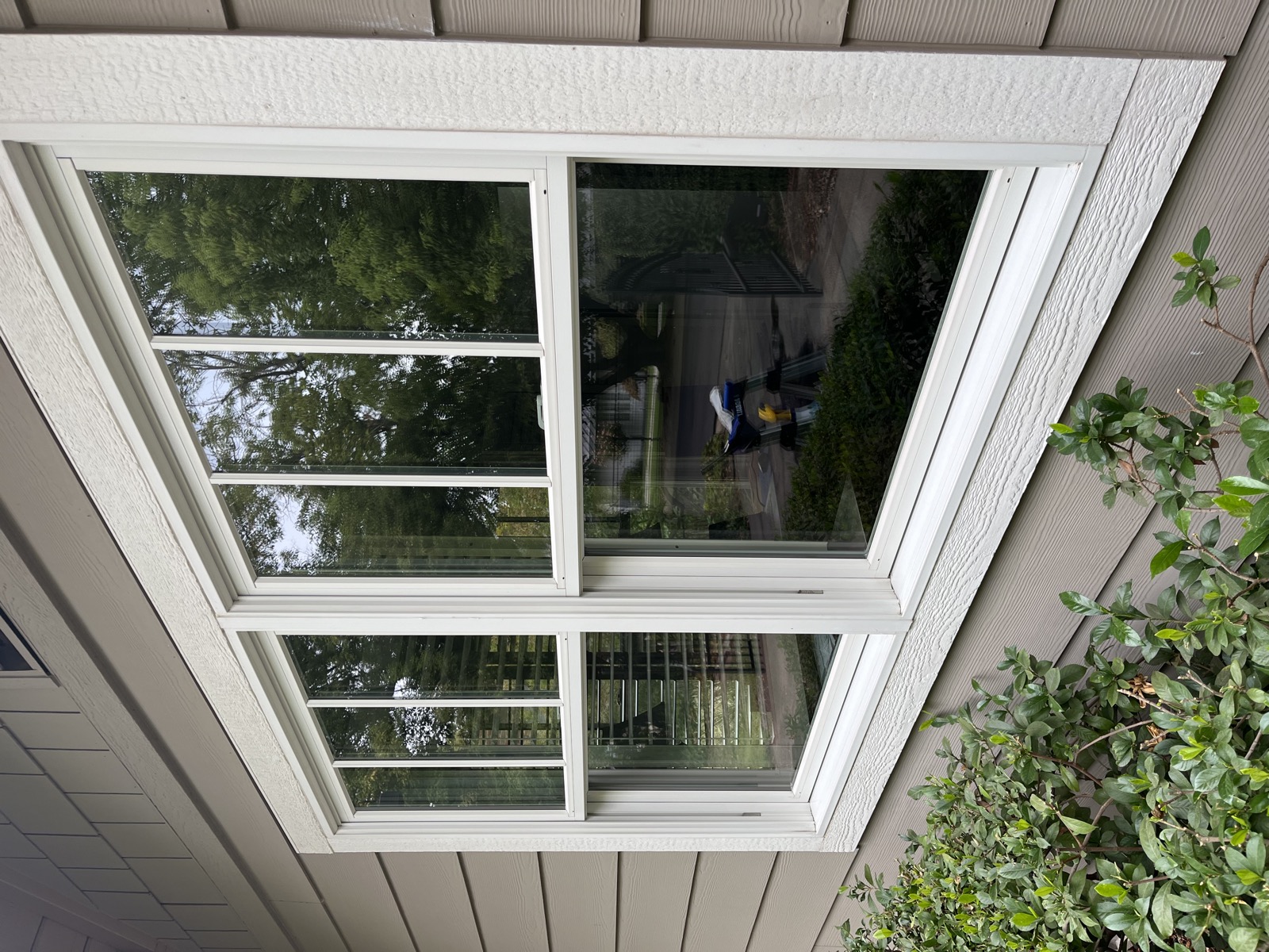 Streak-free window after cleaning